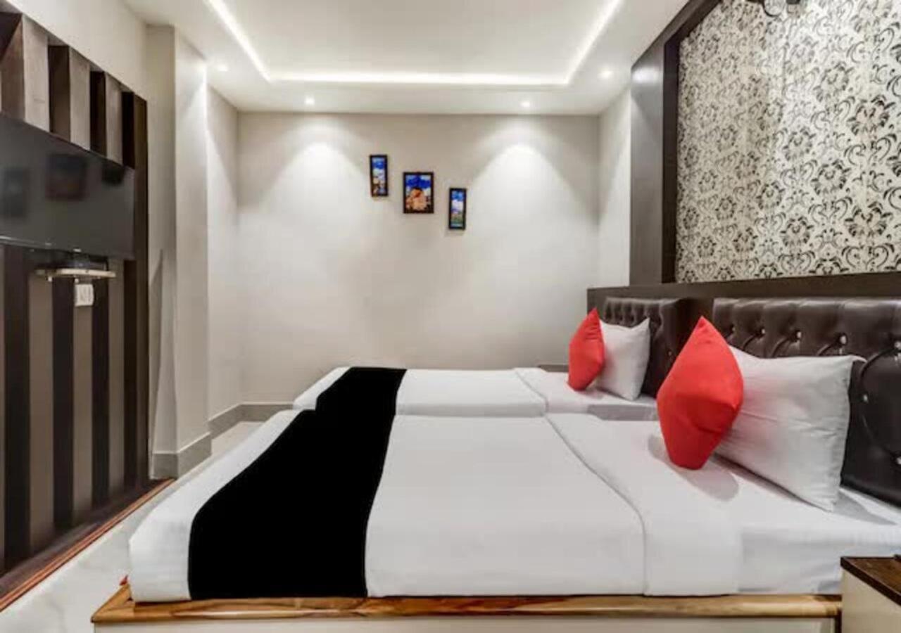 Hotel The Ganga Residency Barh Esterno foto